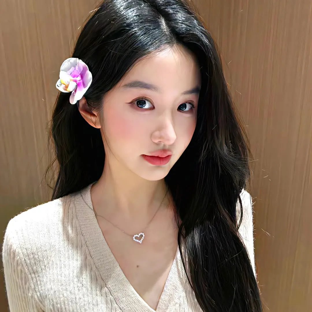 绷不住了啦